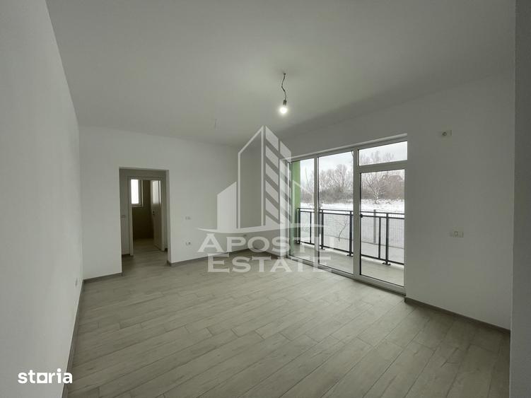 Spațiu comercial, de 53 mp, în Giroc
