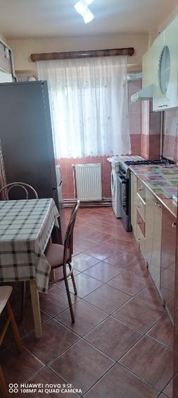 Garsonieră decomandată în Valea Aurie
