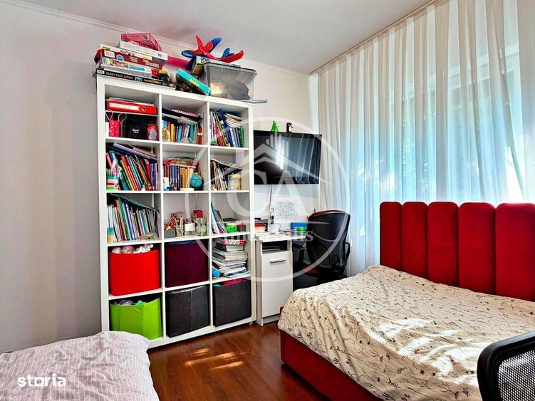 Apartament cu 3 camere decomandat în Rogerius