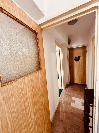 Garsonieră decomandată în Colentina