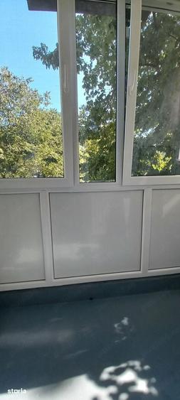 Apartament cu 3 camere semidecomandat în Nord