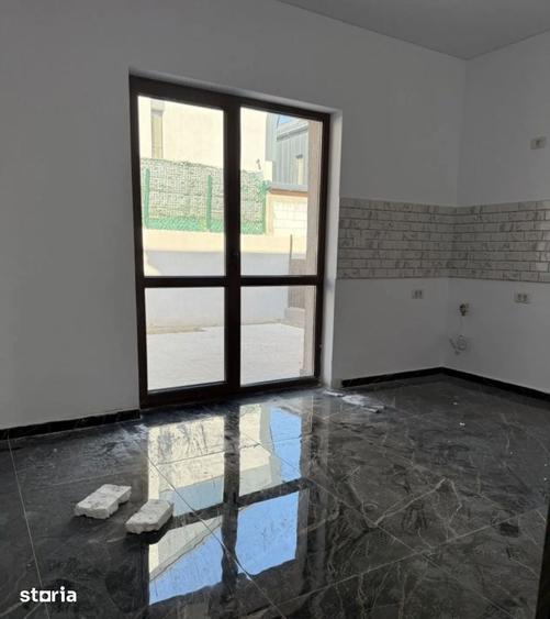 Casă cu 4 camere cu Teren 254 Mp în Dobroești