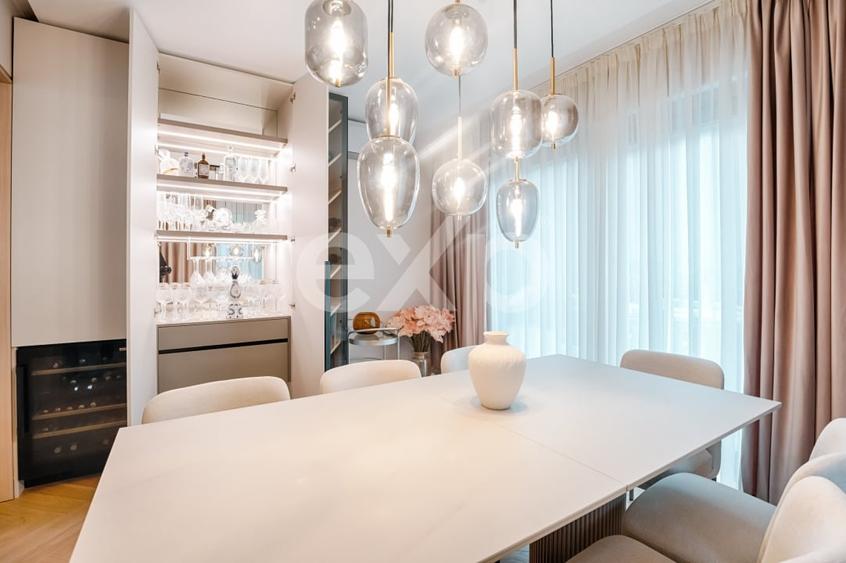 Apartament cu 4 camere decomandat, mobilat în Kiseleff
