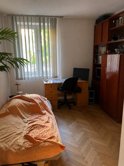Apartament cu 2 camere decomandat, mobilat în Central