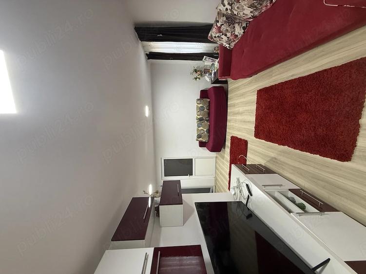 Casă cu Teren 1500 Mp în Padina