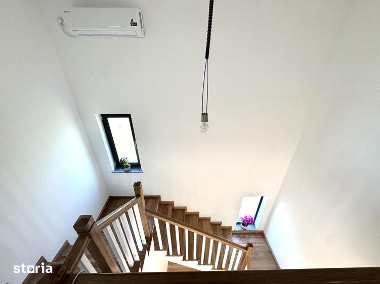 Casă cu 4 camere cu Teren 480 Mp în Bucium