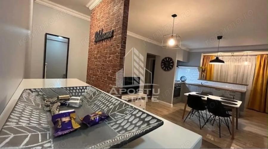 Apartament cu 3 camere semidecomandat în Dumbrăvița