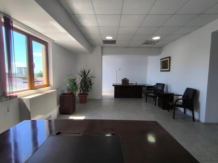 CENTRU TOMIS MALL - Birouri mobilate si cu cheltuieli incluse ! - 33