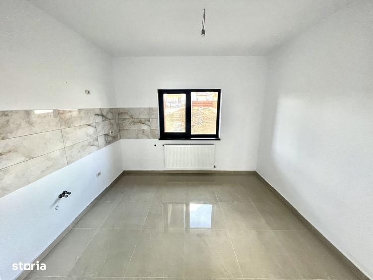 Casă cu 3 camere cu Teren 800 Mp în Valea Lupului