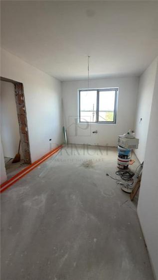 DUPLEX 110 mp | Desp#259;r#539;it prin camer#259; tehnic#259 - 2