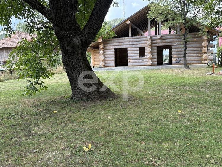 Casă individuală cu 4 camere cu Teren 2100 Mp în Căpățânenii Pământeni