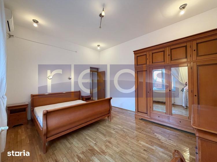 Apartament cu 3 camere în Primăverii