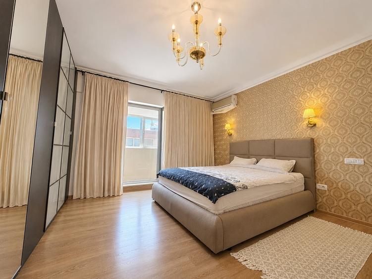 Apartament cu 4 camere decomandat, mobilat în Tomis Nord