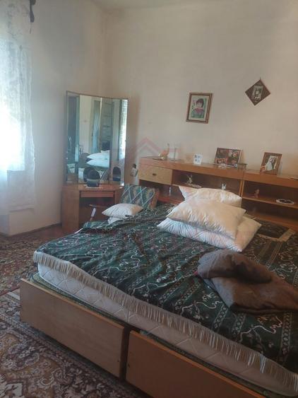 Casă individuală cu 4 camere cu Canalizare în Păltiniș
