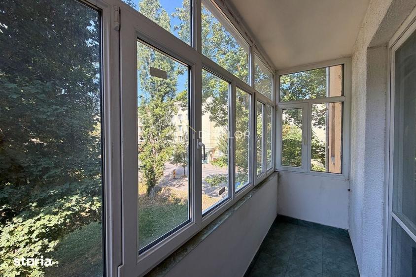 Apartament cu 2 camere semidecomandat în 7 Noiembrie