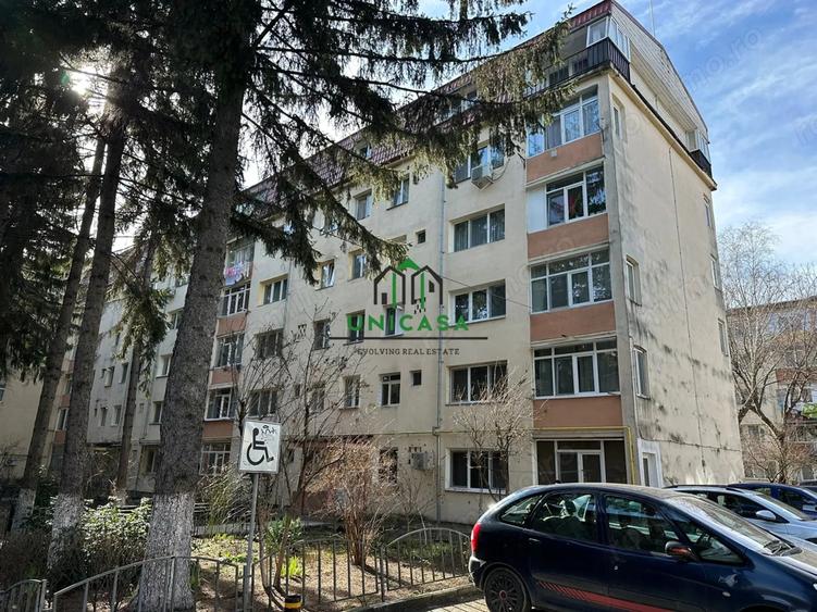 Garsonieră decomandată în Nord