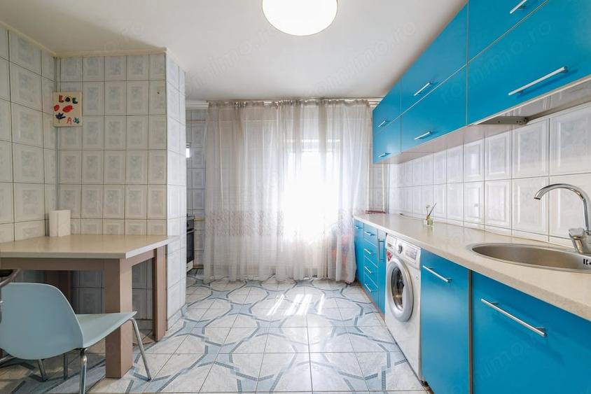 Apartament cu 2 camere semidecomandat în Prundu