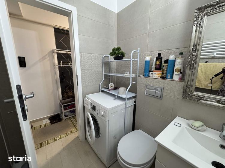 Apartament cu 2 camere decomandat, mobilat în Central