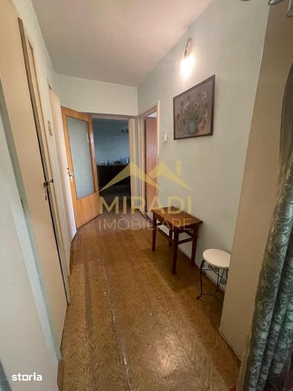 Apartament cu 2 camere decomandat în Dorobanți