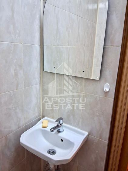 Garsonieră nedecomandată, mobilată în Complex Studențesc
