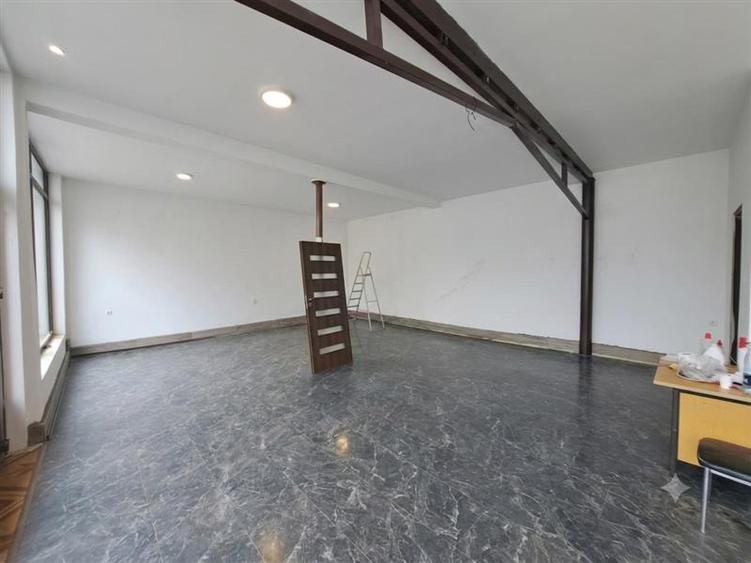 Spațiu comercial, de 70 mp, în Dâmbul Rotund