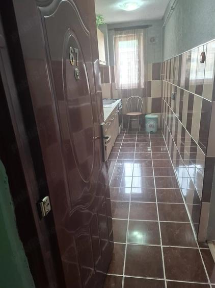 Apartament cu 2 camere semidecomandat în Viitorului