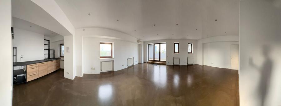 Apartament cu 4 camere decomandat în Floreasca