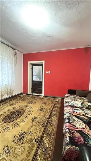 Casă individuală cu 4 camere cu Canalizare în Viile Noi