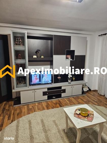 Apartament cu 2 camere decomandat în Vitan