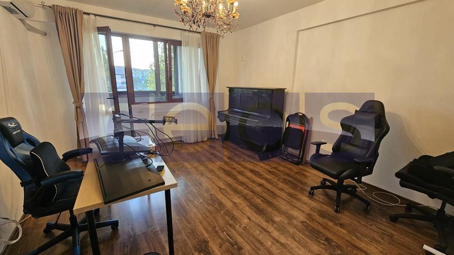 Apartament cu 2 camere decomandat, mobilat în Central