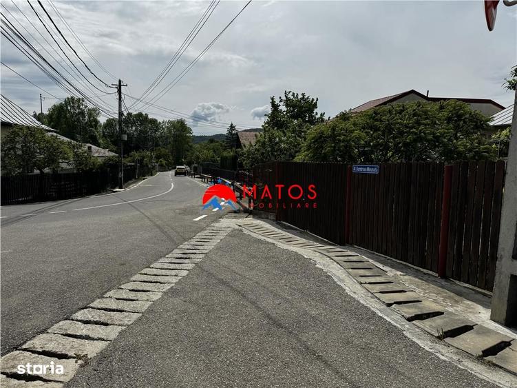 Teren intravilan 1.300 mp in Cornu de Jos, Prahova zona linistita, u - 9
