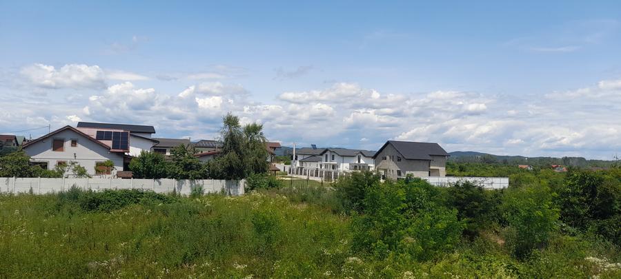 Teren Construcții intravilan de 600 mp, în Nord-Vest