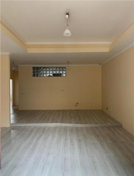 Apartament cu 4 camere decomandat în Horea