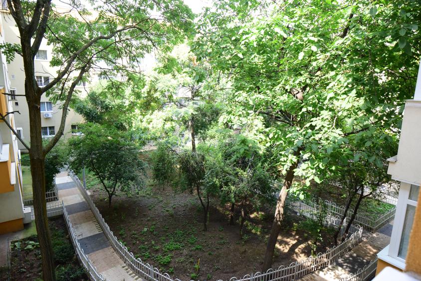 3 camere, renovat, centrală, 2/4, Rahova - Strada Oltina - 16