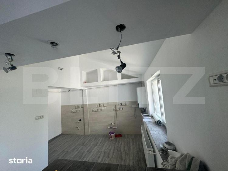 Apartament cu 4 camere decomandat în Burdujeni