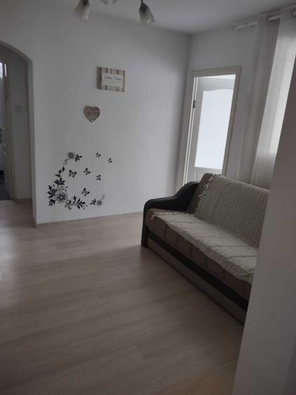 Apartament de inchiriat, Tecuci, central, reformat. - 4