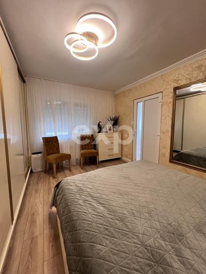 Duplex cu 3 camere cu Canalizare în Vladimirescu