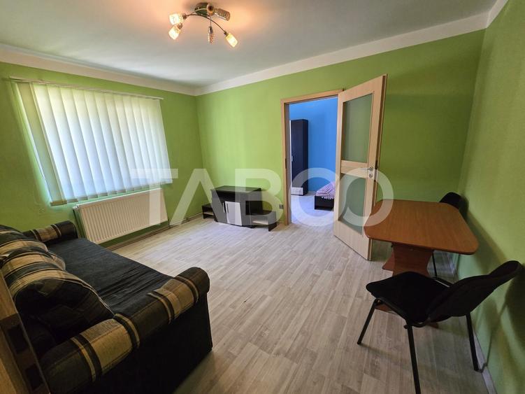 Apartament cu 2 camere nedecomandat, mobilat în Mihai Viteazul