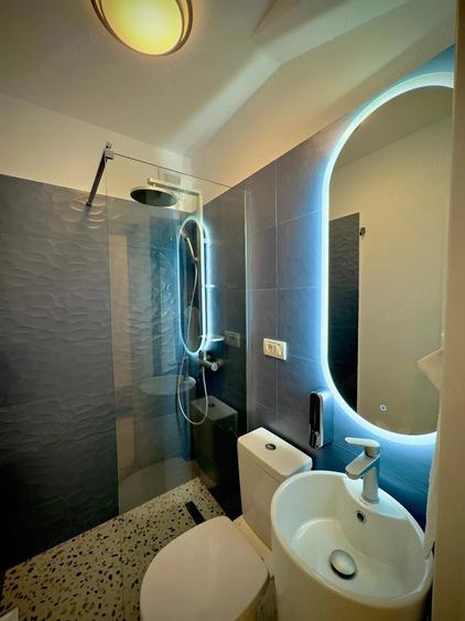 Apartament cu 2 camere decomandat în Calea Victoriei
