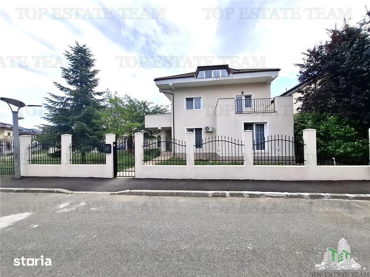 Casă cu 7 camere decomandat cu Teren 720 Mp în Crevedia
