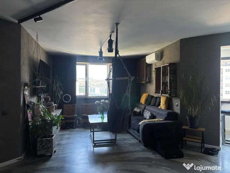 Apartament cu 2 camere decomandat în Florești