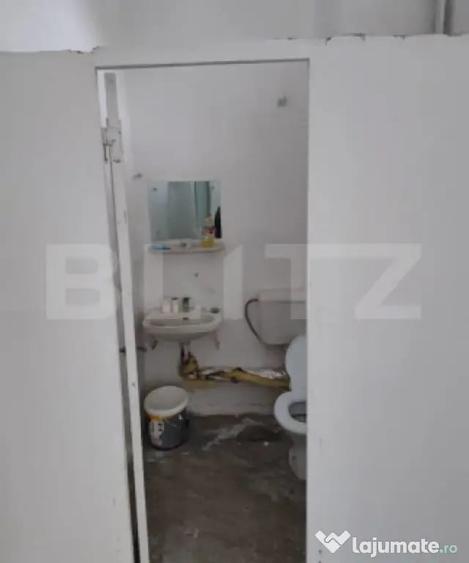 Spațiu comercial, de 70 mp, în Micro 3