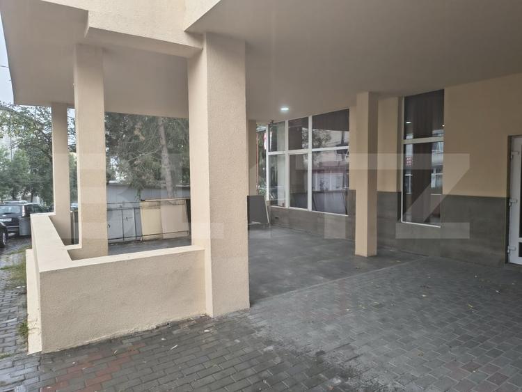Spațiu comercial, de 182 mp, în Central