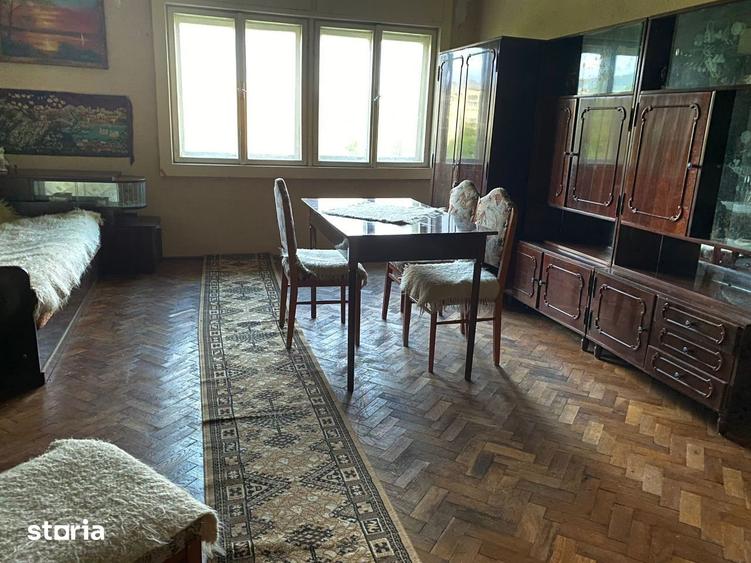 Casă cu 4 camere cu Teren 1000 Mp în Baia Sprie