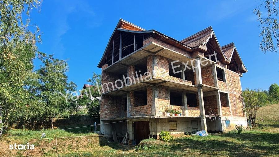 Casă cu 4 camere în Valea Danului