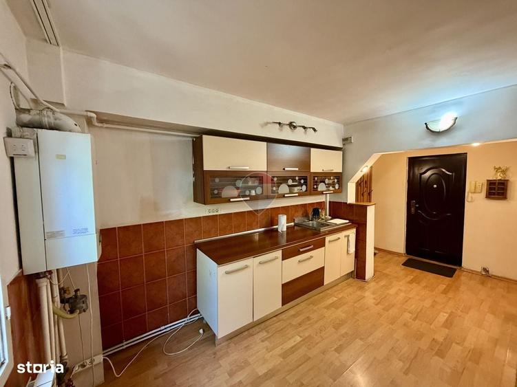 Apartament cu 3 camere în Central