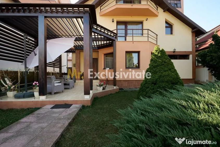 Casă cu 5 camere cu Teren 305 Mp în Găvana