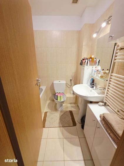 Apartament cu 3 camere decomandat în Blejoi