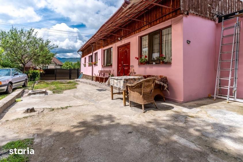 Casă cu 2 camere cu Teren 900 Mp în Brăișoru