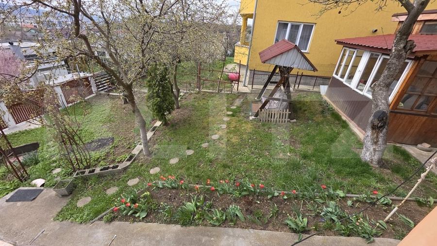 Casă individuală cu 4 camere cu Canalizare în Periferie